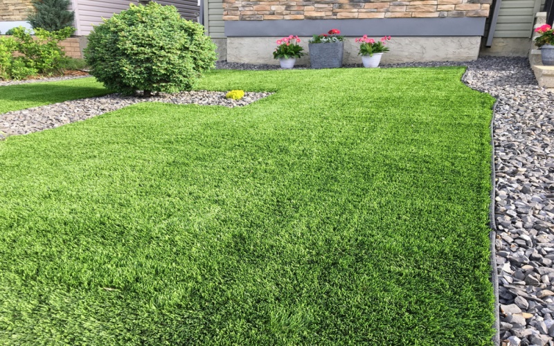 Embracing Nature: The Shift to Artificial Grass